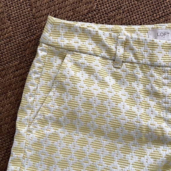 Loft 4 inch Shorts Size 4 NWOT - Picture 3 of 7
